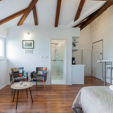 Apartment The Charm Split Bagian luar foto