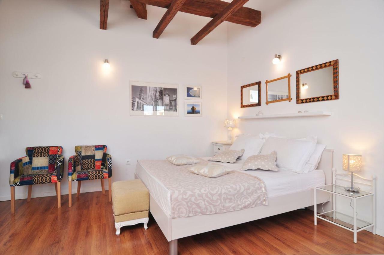 Apartment The Charm Split Bagian luar foto
